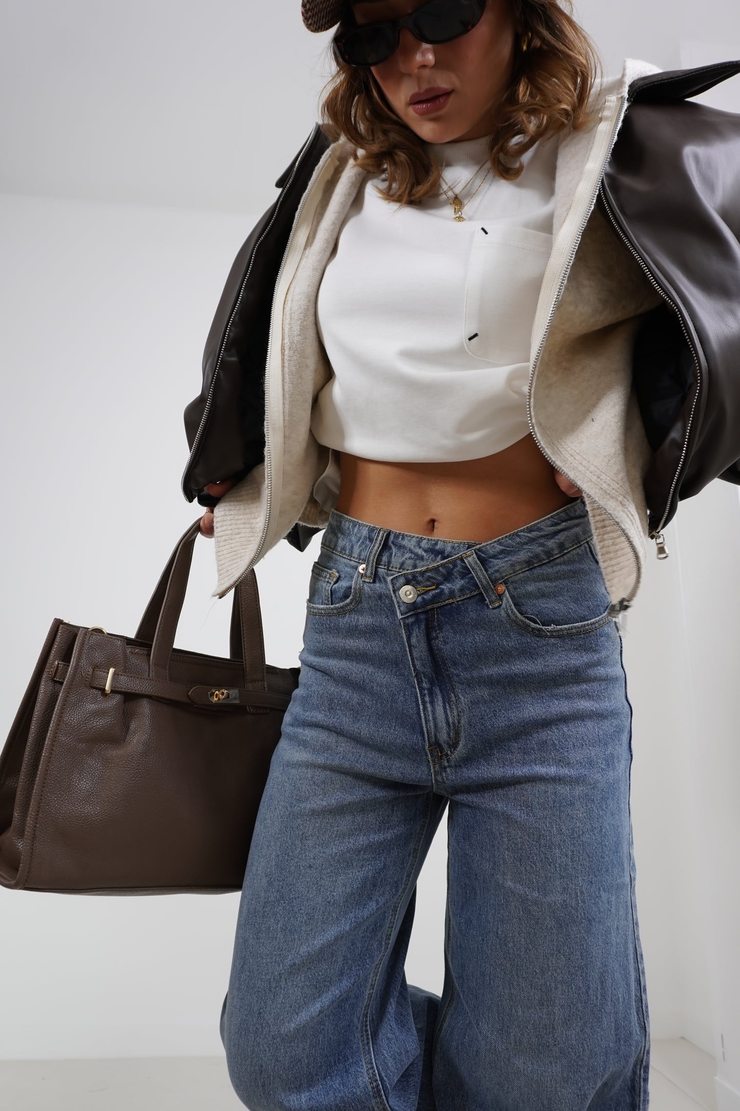 Jeans palazzo asimmetrico F32363