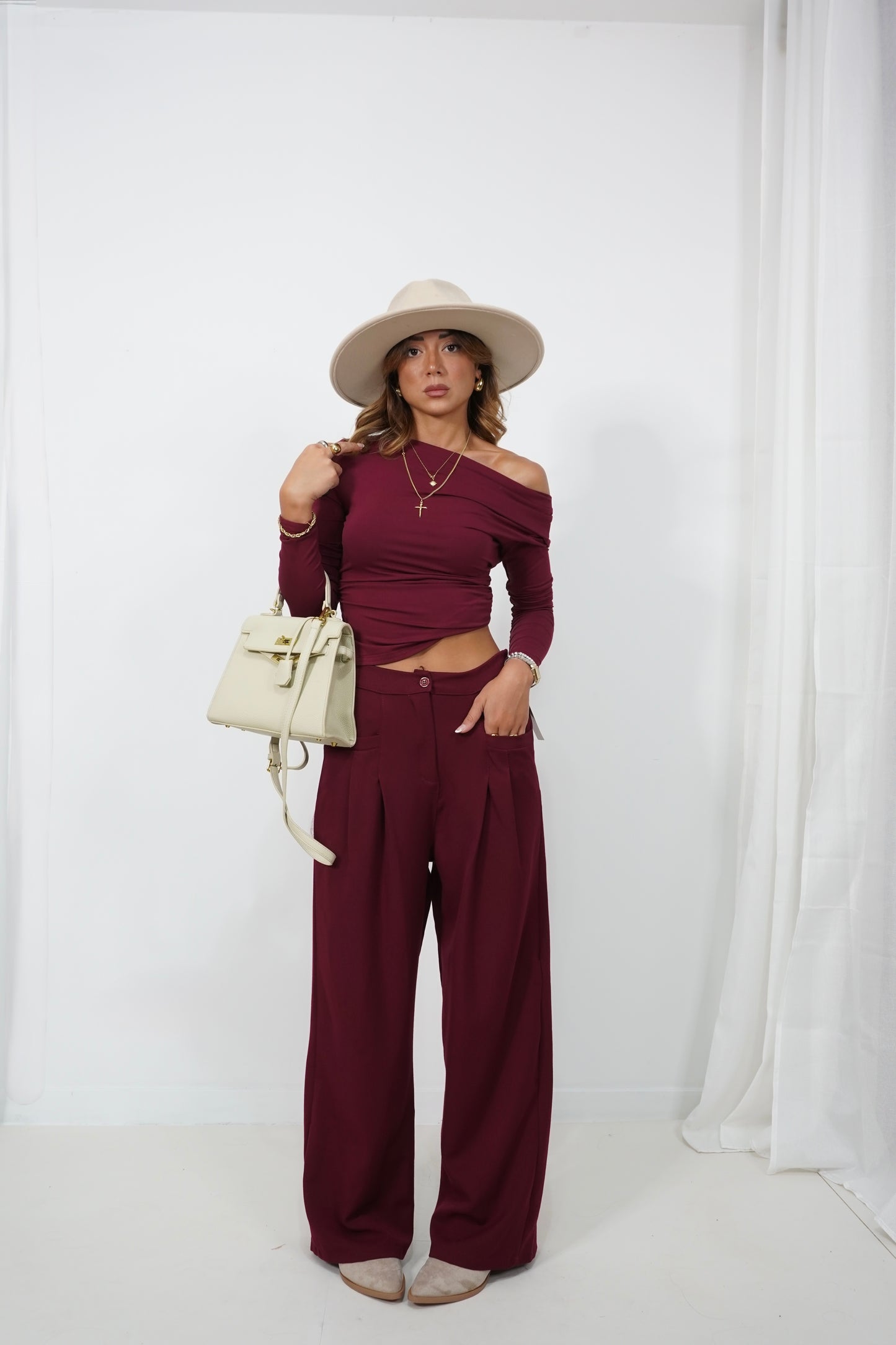 Pantalone a palazzo Office