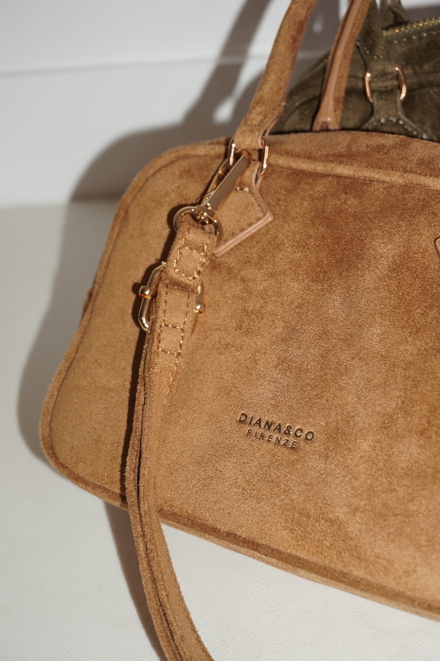 Bauletto in suede DIANA&CO