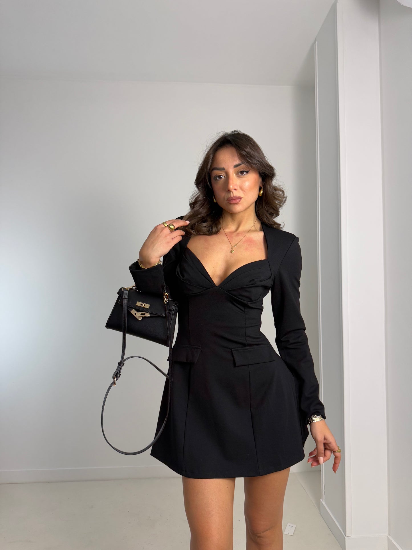 Abito SHELL punto Roma