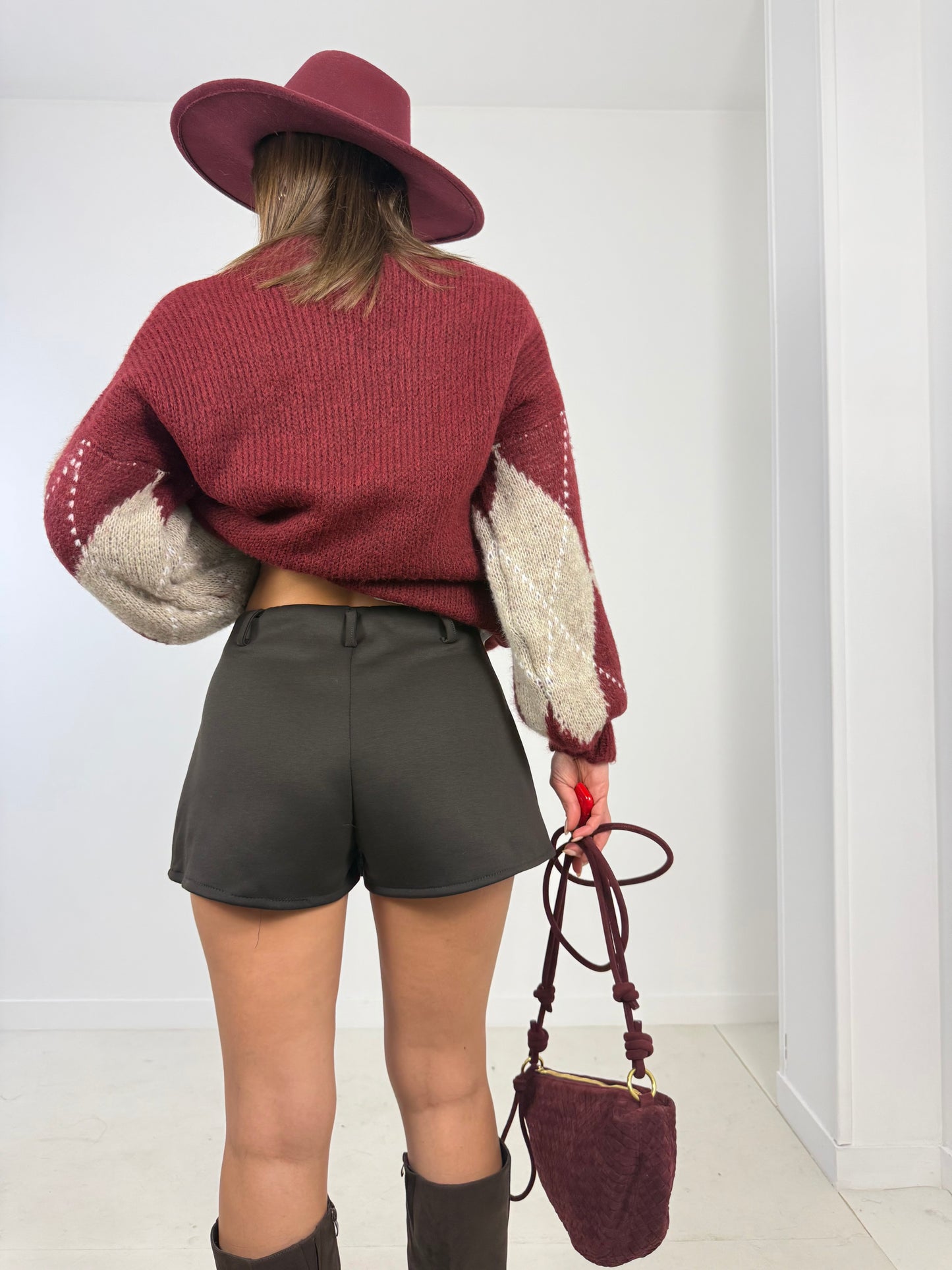 Pantagonna a pieghe 970131