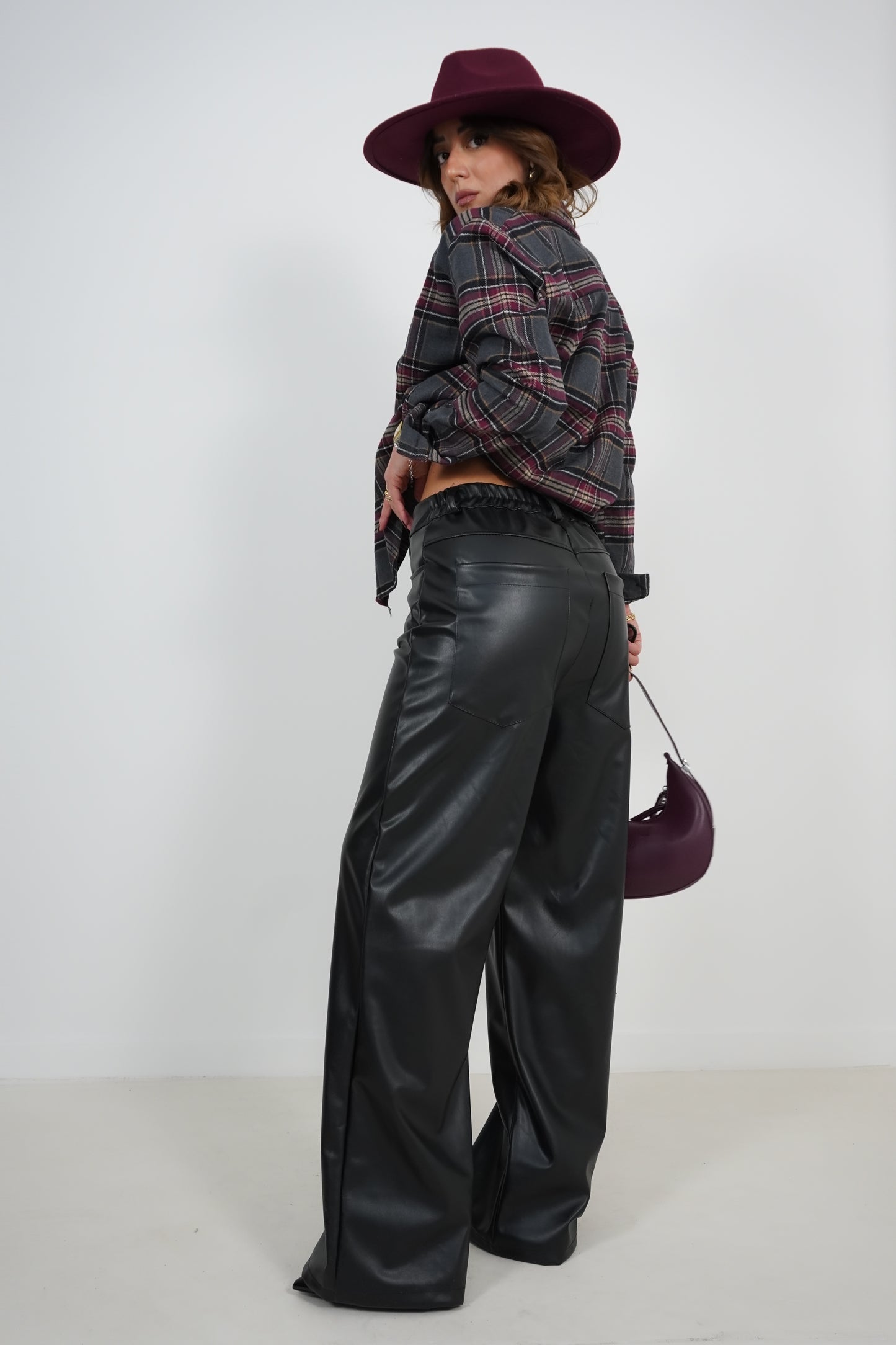 Pantalone pelle baggy 18060