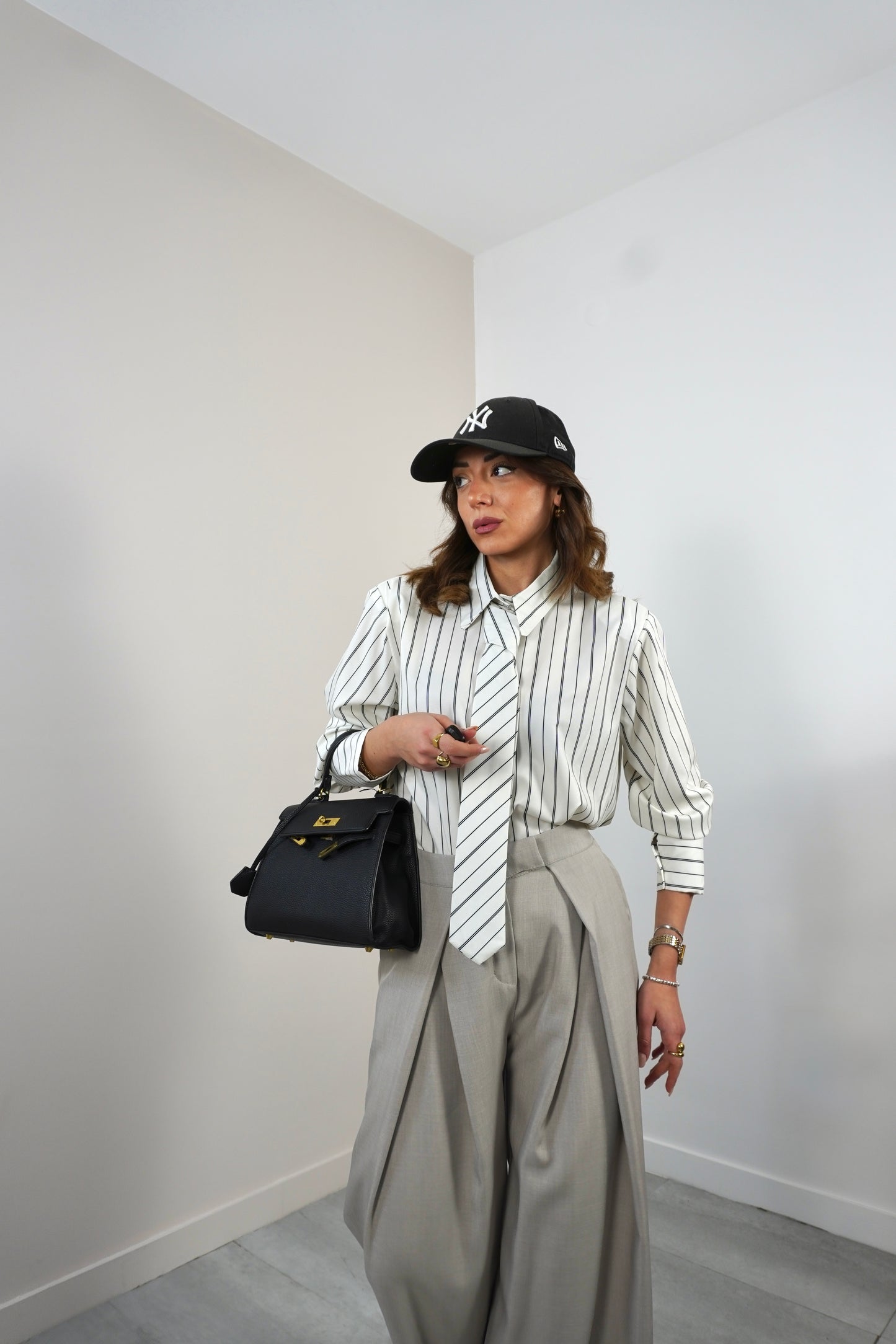 Camicia con cravatta 12045