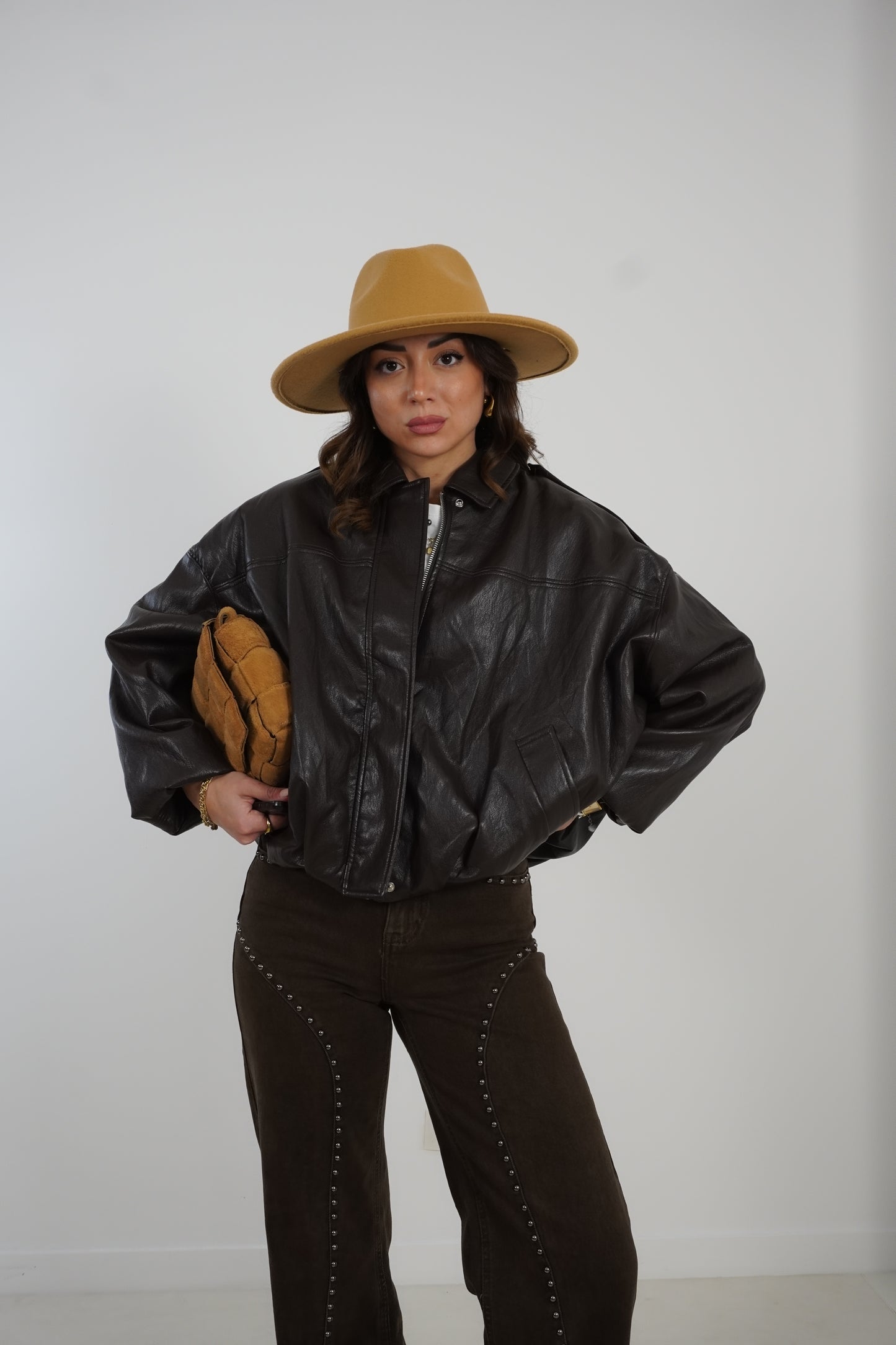 Giacca bomber pelle martellata YMC028